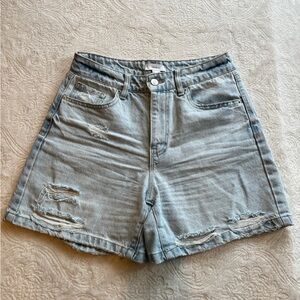 Forever 21 90’s Light Blue Distressed Denim Shorts - 5”